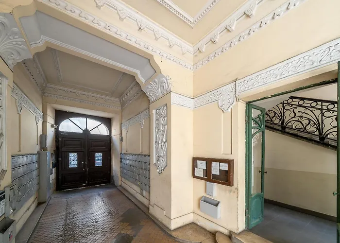 Dream Nouveau Studio
